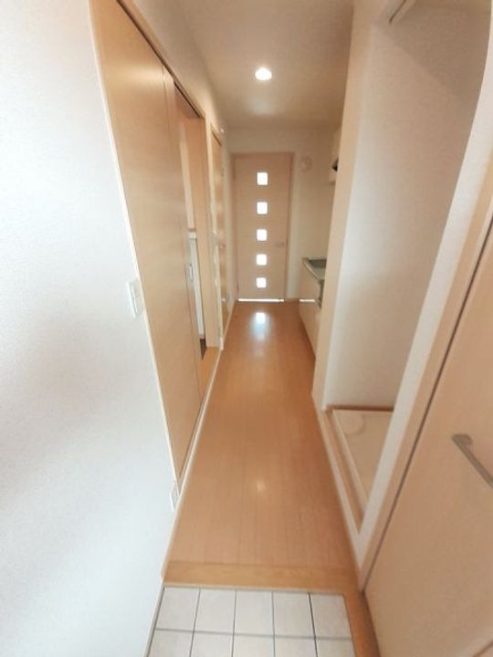 ヴィラ フィデールの玄関