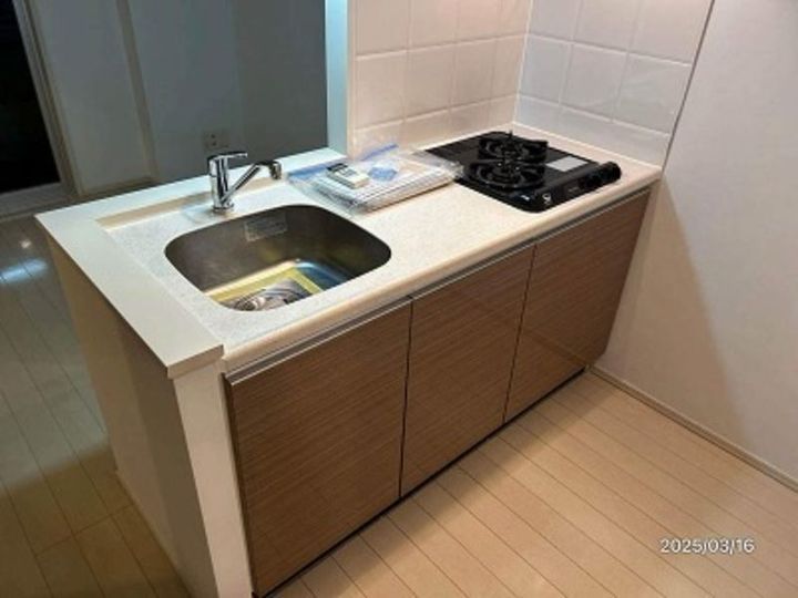 Raffine雷門のキッチン