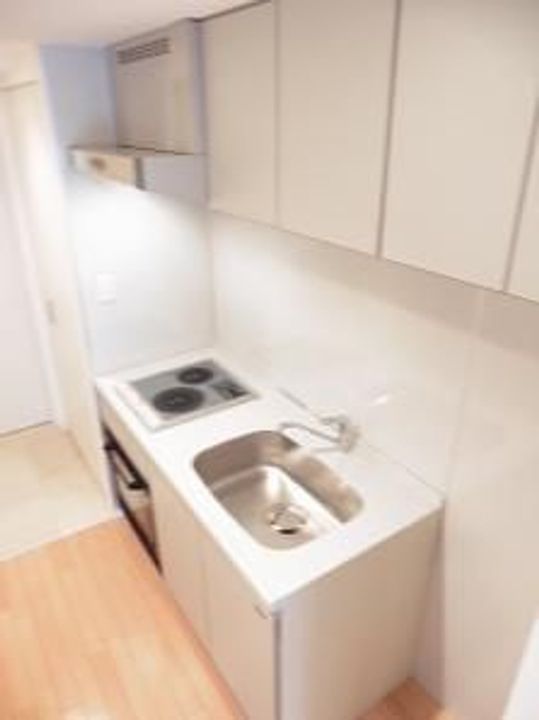 東京都港区麻布十番2(マンション)の賃貸物件のキッチン