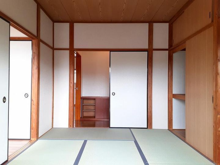 第五高間ハイツの内装