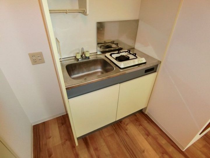 兵庫県西宮市甲子園高潮町(マンション)の賃貸物件のキッチン