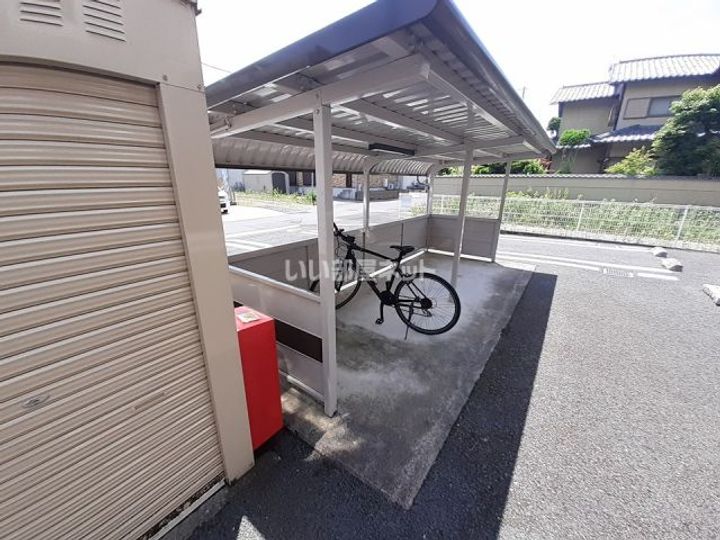 プロムナード・ソレイユBの地図