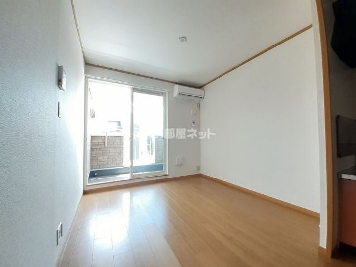 プロムナード・ソレイユBの居間