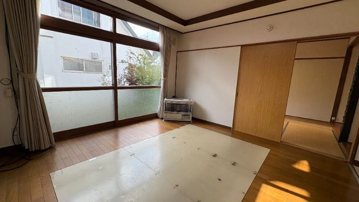 北海道札幌市手稲区前田八条8(一戸建)の賃貸物件の居間