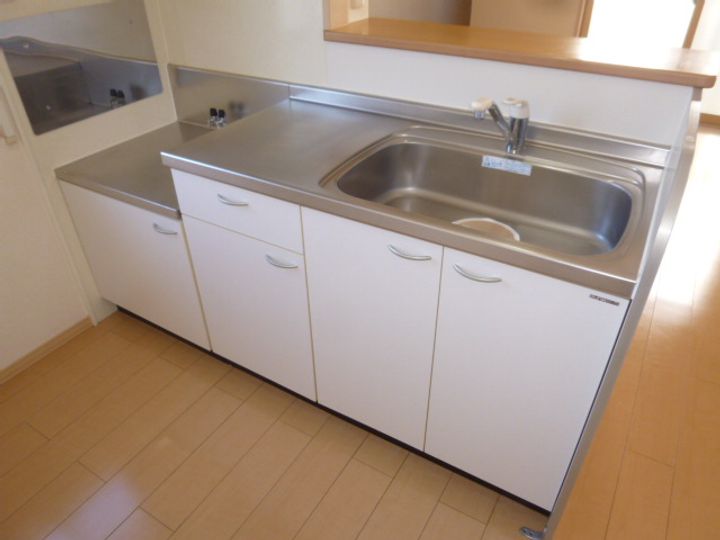 ライフモア守上Bのキッチン