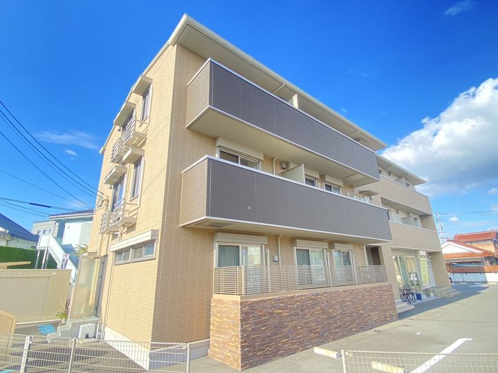 広島県東広島市西条東北町(アパート)の賃貸物件の外観