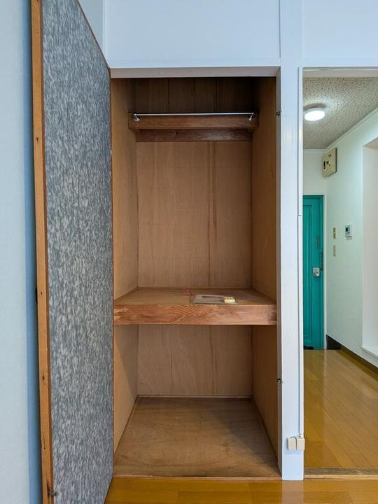 シモカワビルの内装