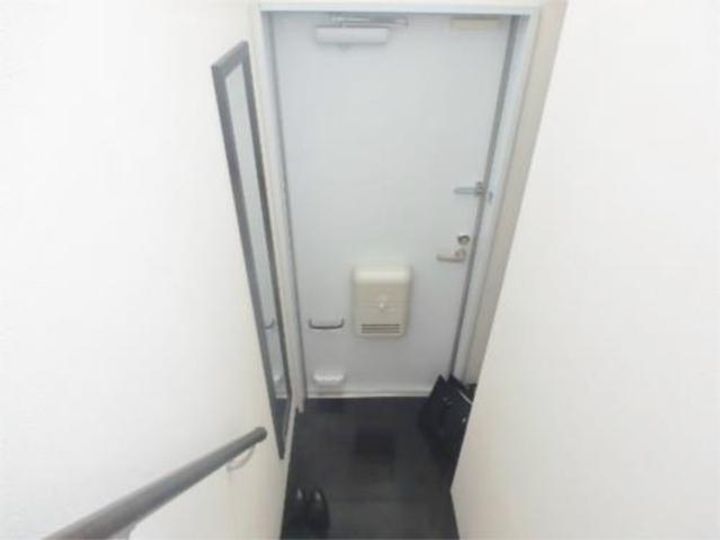 クレイノフェリーチェ大蔵(56579)の玄関