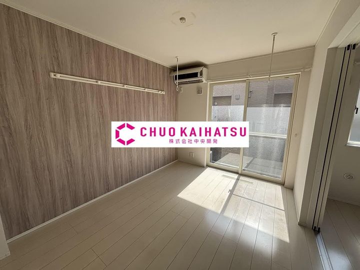 ルワンジュAの居間