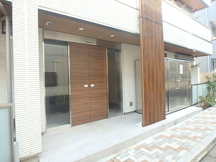 ラ・ルーチェ蓮根の地図