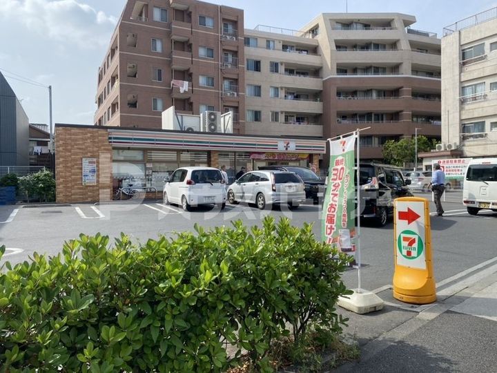 PolykatoikiaNの周辺