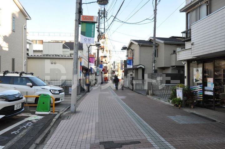PolykatoikiaNの周辺