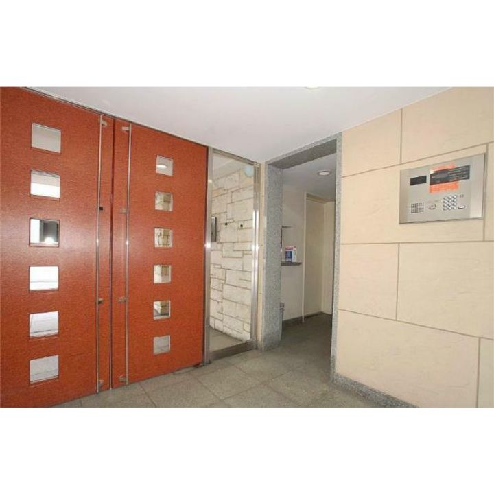 東京都文京区湯島2(マンション)の賃貸物件の地図