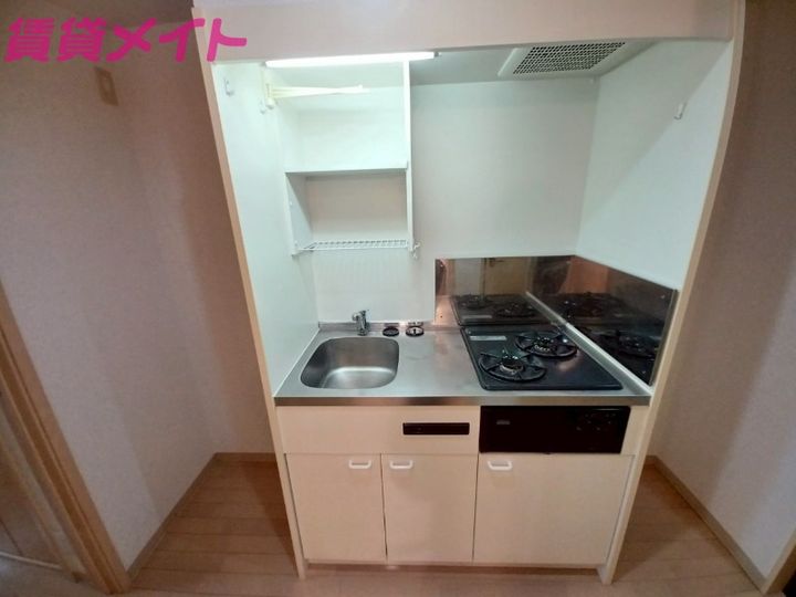 Casa Popolareのキッチン