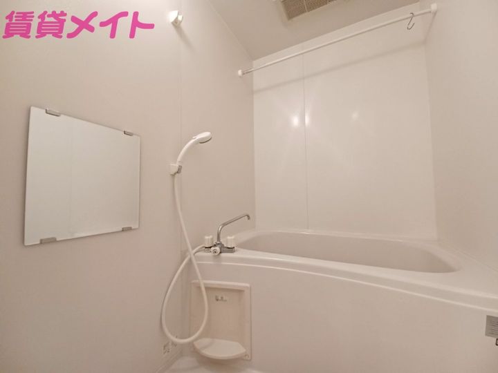 Casa Popolareの風呂