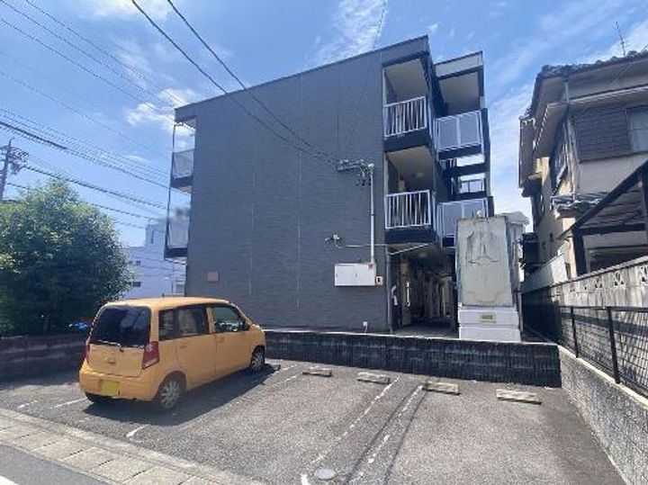 レオパレスKAGOHARAの外観