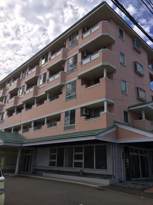 ライフフィールドマンションの外観