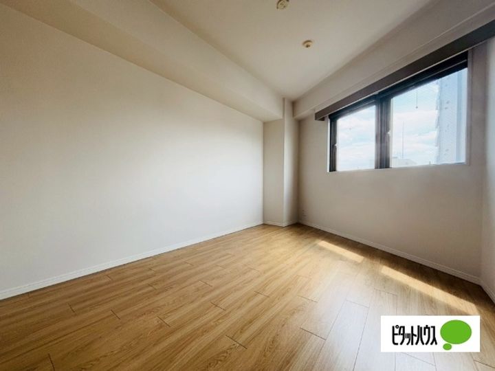 オーパスホームズ白山の居間