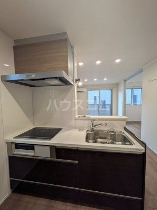 Tear La 有東のキッチン