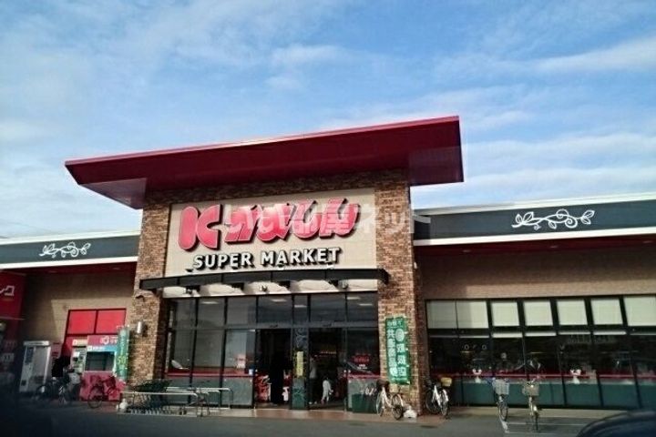 グリーン・フラッツBの周辺