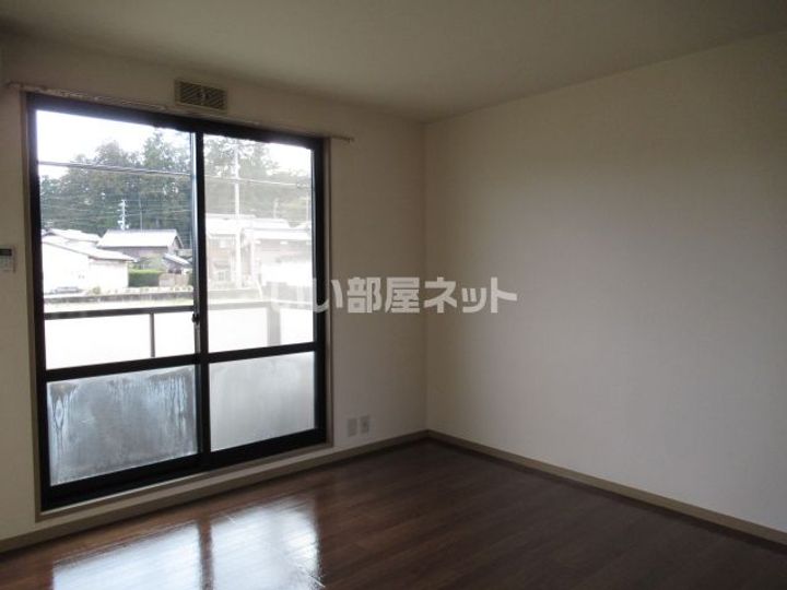 グランデュア21の居間