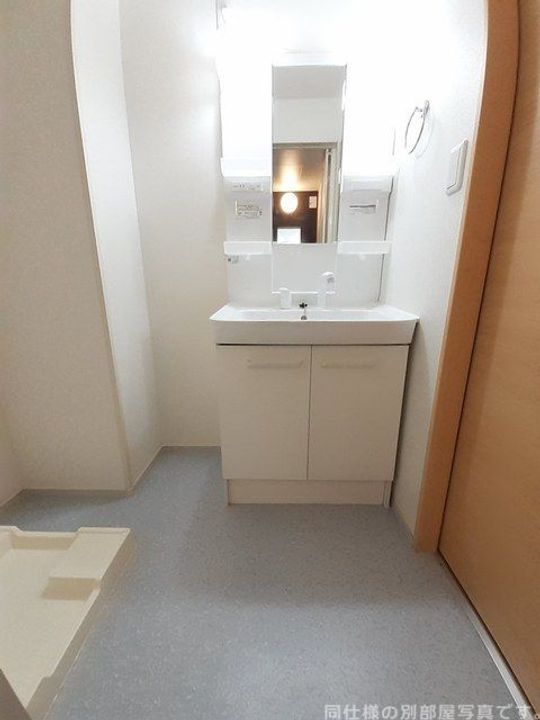 大阪府泉佐野市下瓦屋3(アパート)の賃貸物件の内装
