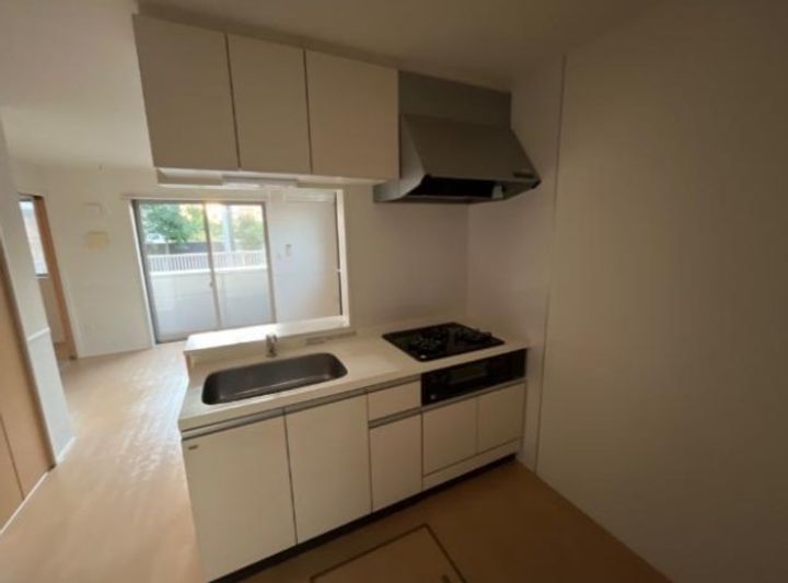埼玉県新座市新堀3(アパート)の賃貸物件のキッチン