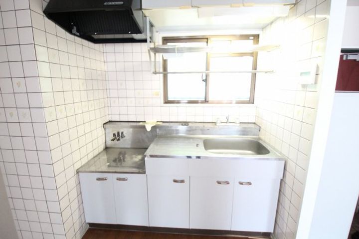 リマーカーブル己斐のキッチン