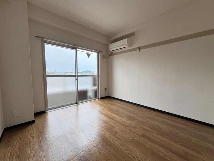 ニューハイム井上の居間