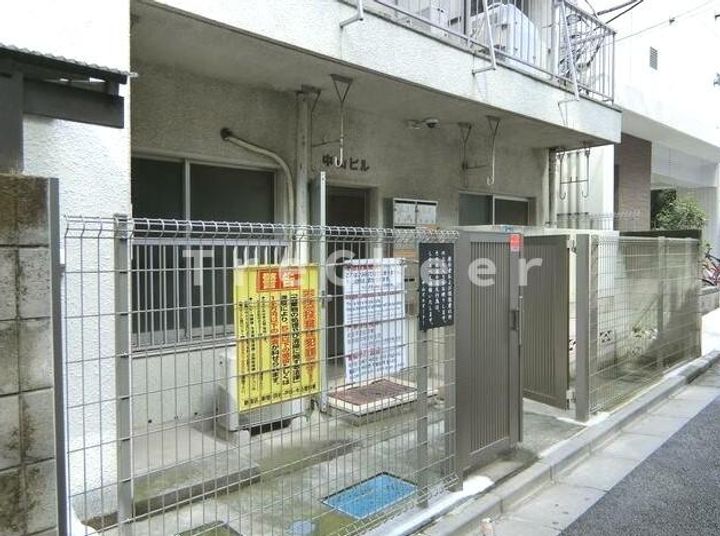 東京都新宿区西新宿8(マンション)の賃貸物件の地図