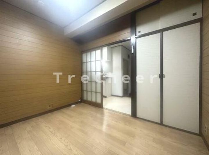 東京都新宿区西新宿8(マンション)の賃貸物件の居間