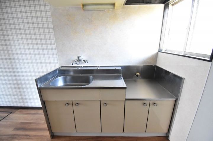 群馬県高崎市下小鳥町(アパート)の賃貸物件のキッチン