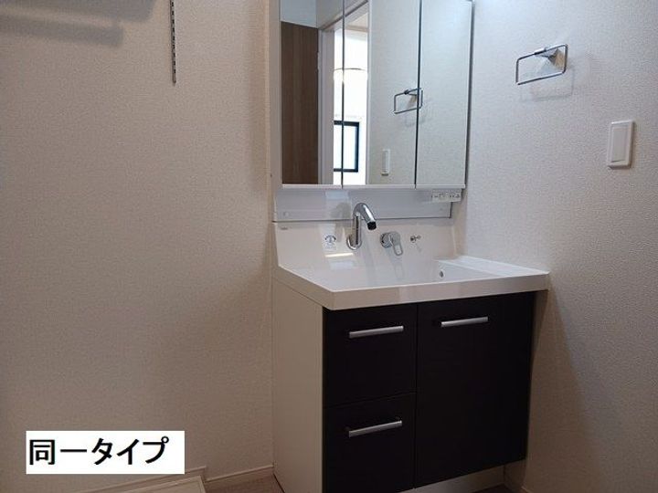 ブライト スクエアIVの内装