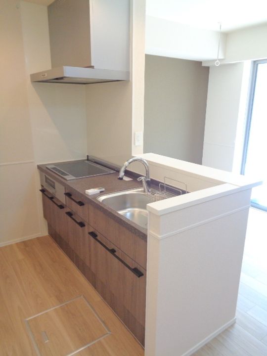 神奈川県鎌倉市長谷2(マンション)の賃貸物件のキッチン