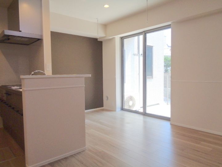 神奈川県鎌倉市長谷2(マンション)の賃貸物件の居間