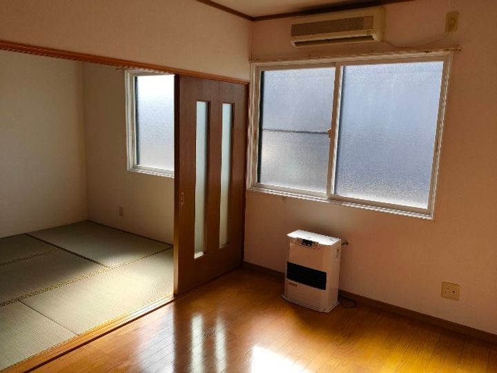 コーポ柴田の居間