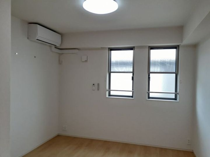 ピオニーの内装