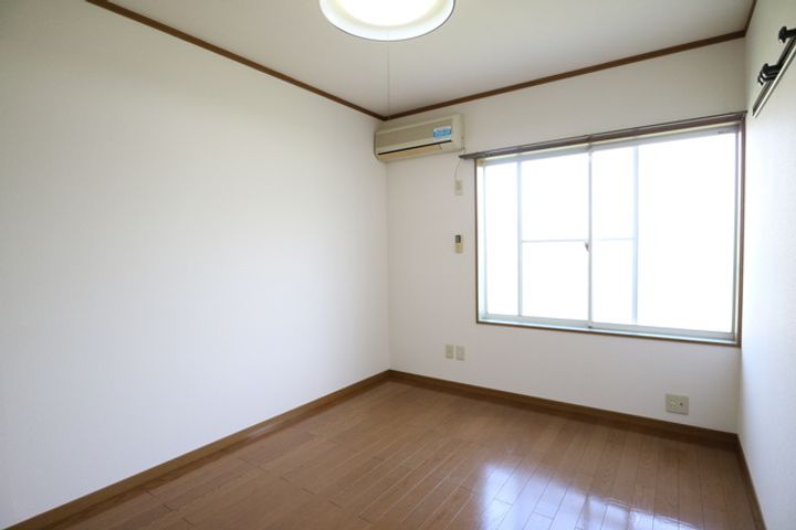 岡山県倉敷市徳芳(アパート)の賃貸物件の居間