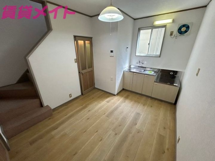 アンセーヌメゾンの居間