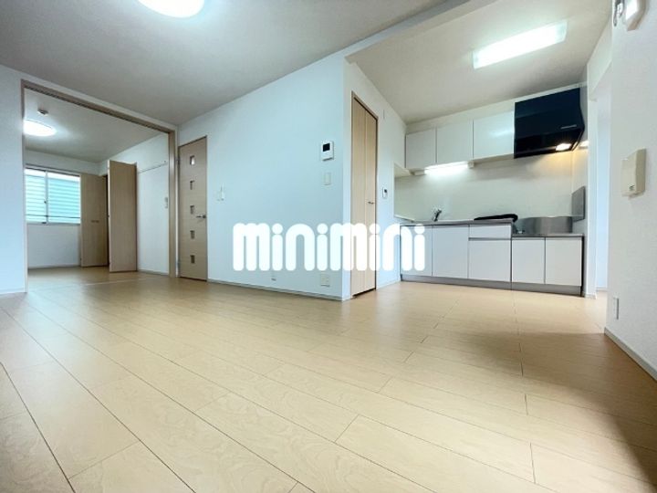 パラッツォ S.Y.IIの居間