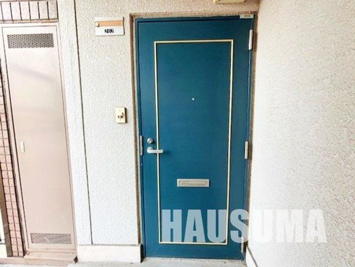 東京都北区志茂2(マンション)の賃貸物件の玄関