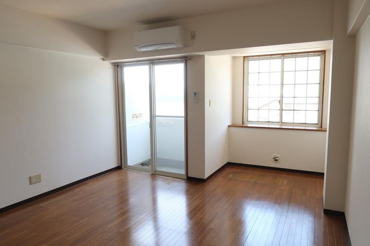 パインビレッジの居間