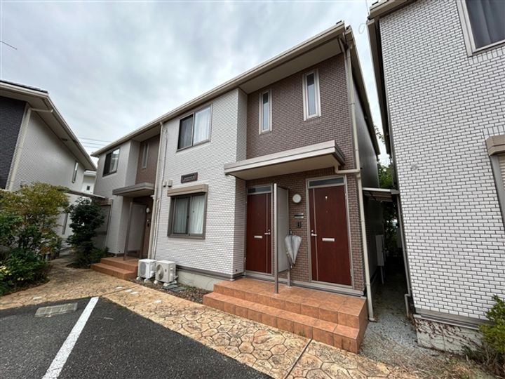 エルメゾンシオンBの外観