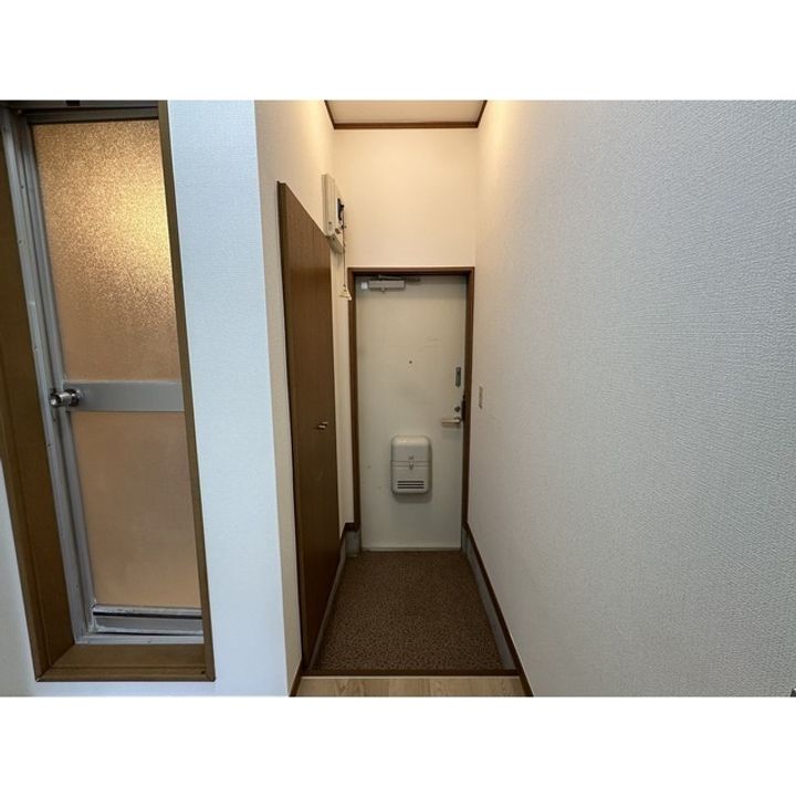 ボヌールといでSの玄関