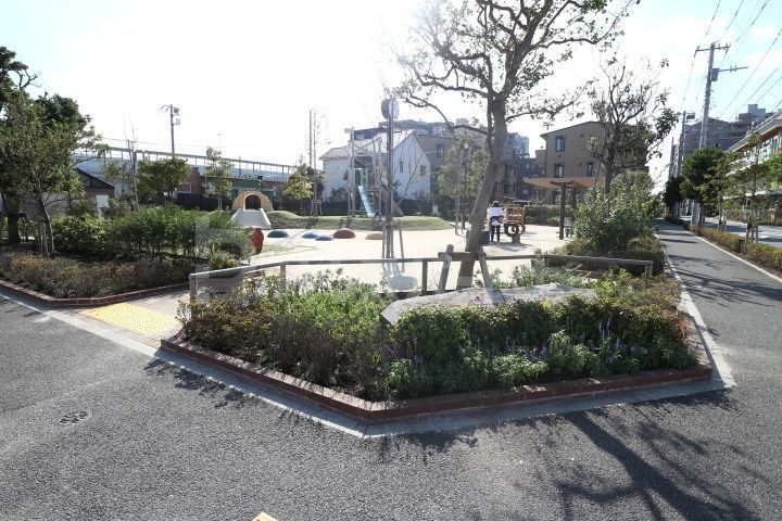ディアロックの周辺
