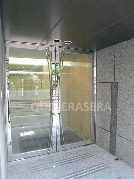 大阪府大阪市中央区谷町1(マンション)の賃貸物件の地図