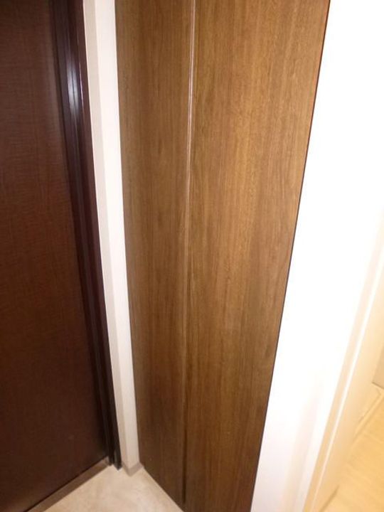 ラクエール旗の台の玄関