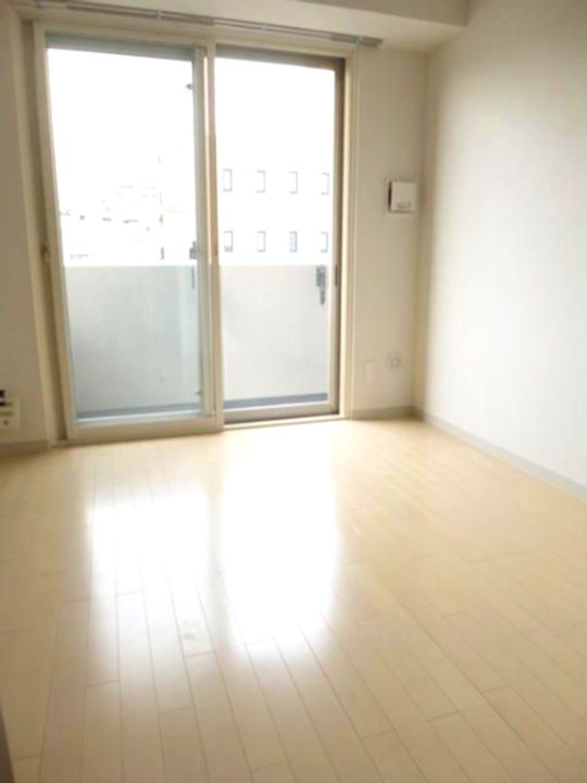 ラクエール旗の台の内装