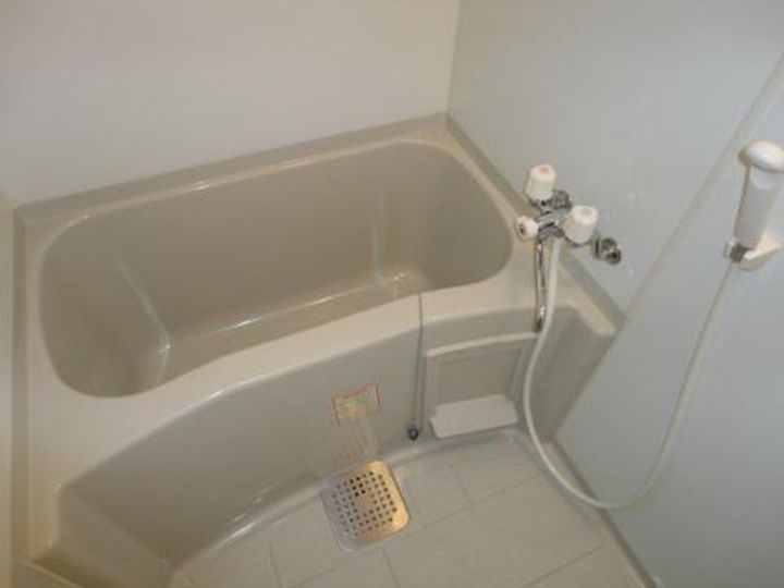 広島県福山市東深津町4(アパート)の賃貸物件の風呂