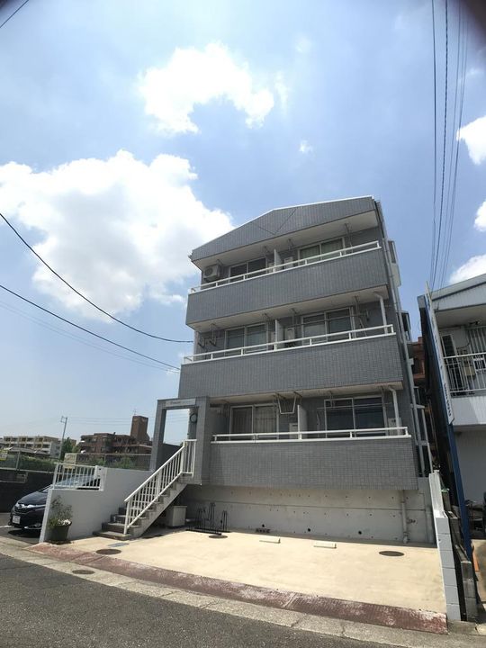 マザーズシェアハウス フォンテーヌin天白の外観